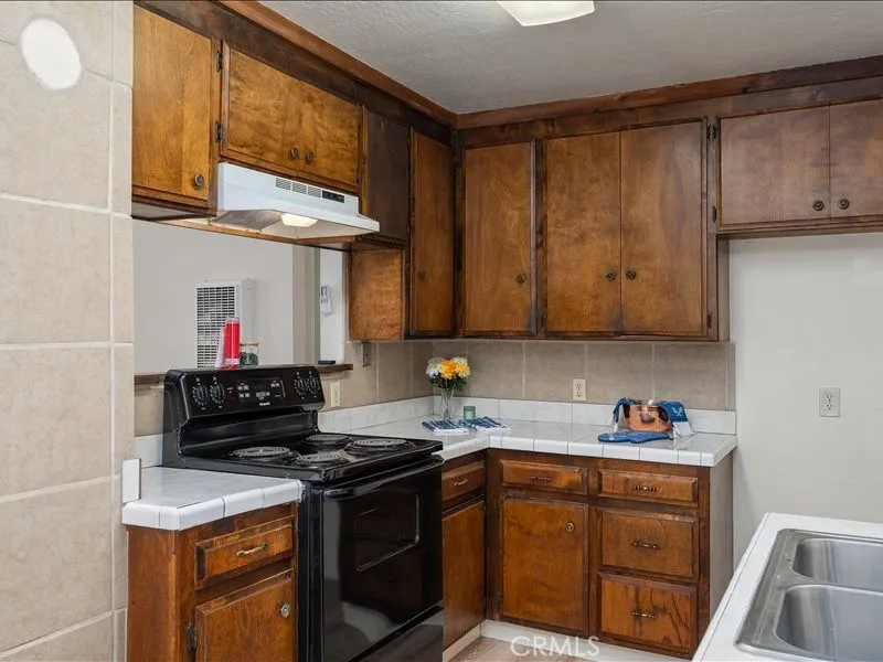 1220 Long Bar Road Oroville, CA 95966