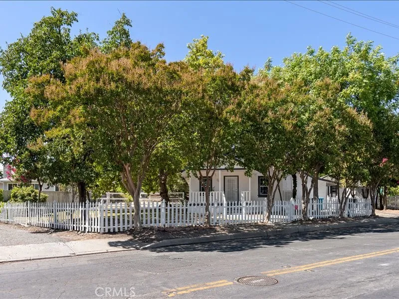 1220 Long Bar Road Oroville, CA 95966
