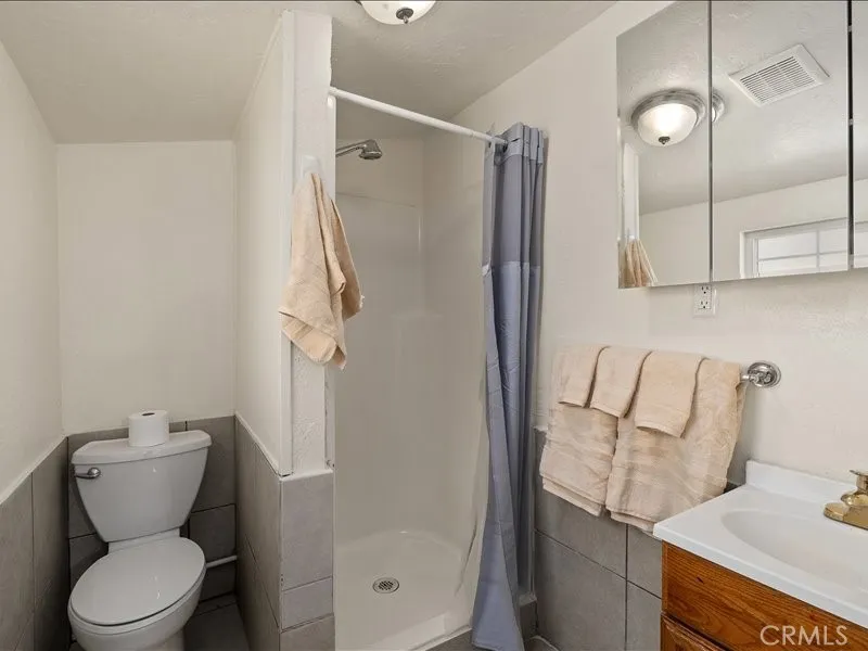 1220 Long Bar Road Oroville, CA 95966