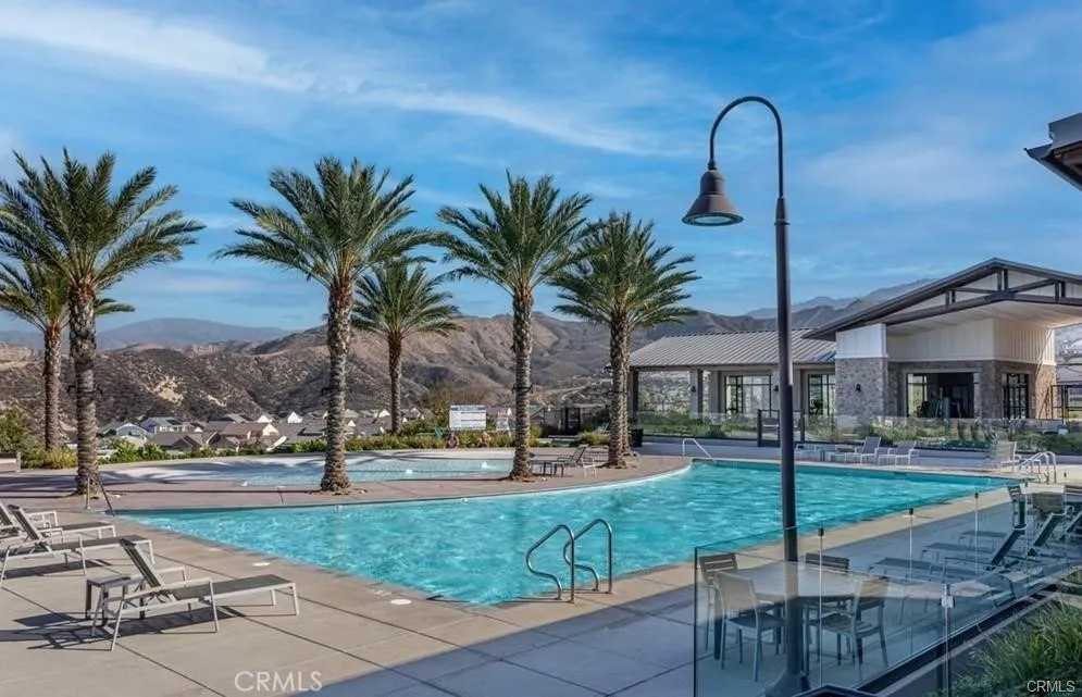 25220 Golden Maple Drive Canyon Country, CA 91387