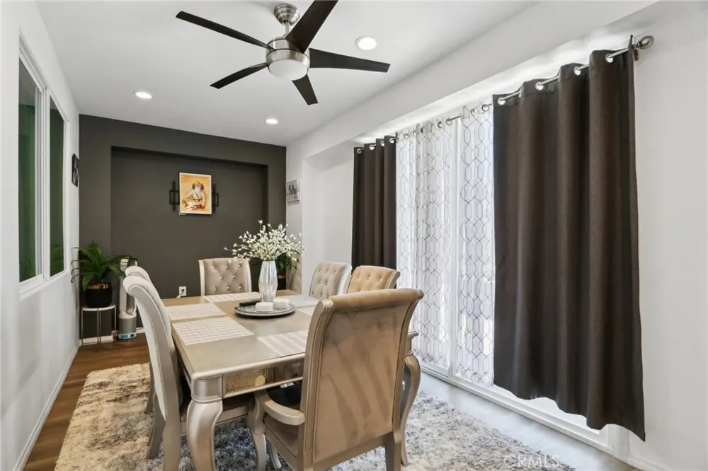 25220 Golden Maple Drive Canyon Country, CA 91387