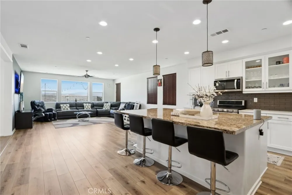 25220 Golden Maple Drive Canyon Country, CA 91387