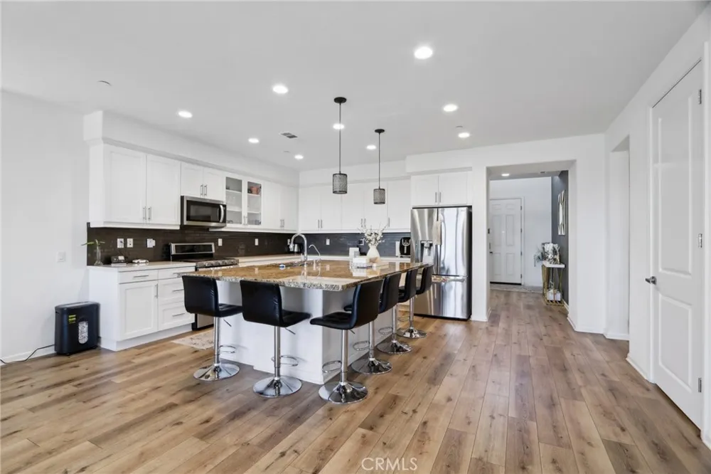 25220 Golden Maple Drive Canyon Country, CA 91387