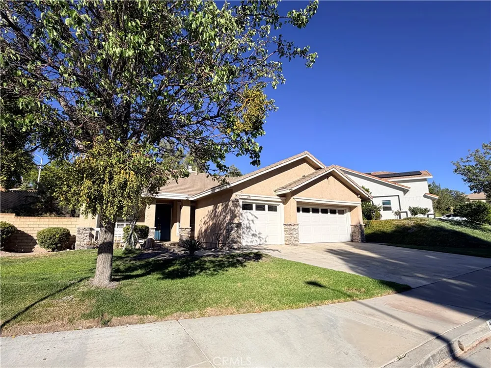 14239 Everglades Court Canyon Country, CA 91387