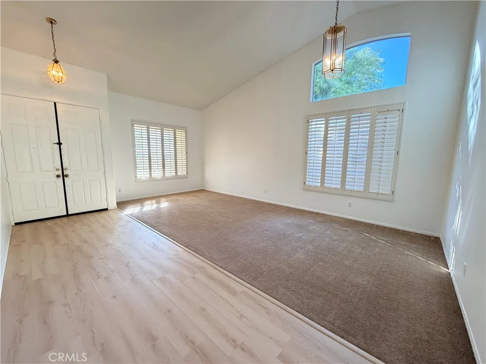 14239 Everglades Court Canyon Country, CA 91387