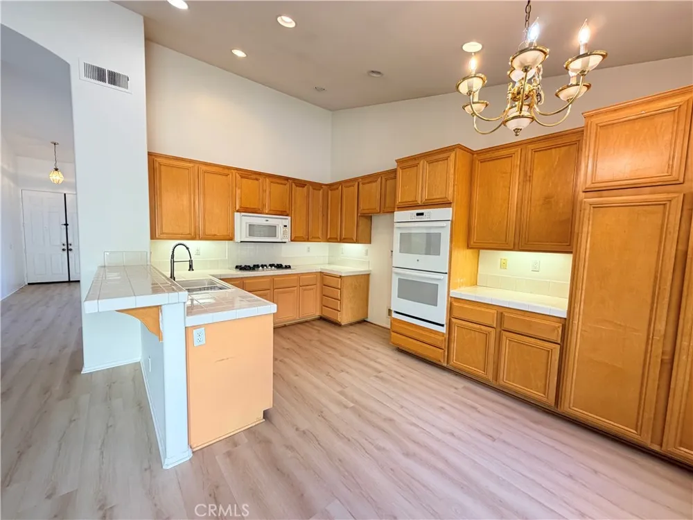 14239 Everglades Court Canyon Country, CA 91387