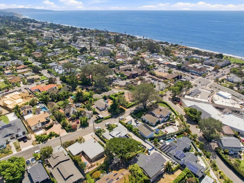 446 15th Street Del Mar, CA 92014