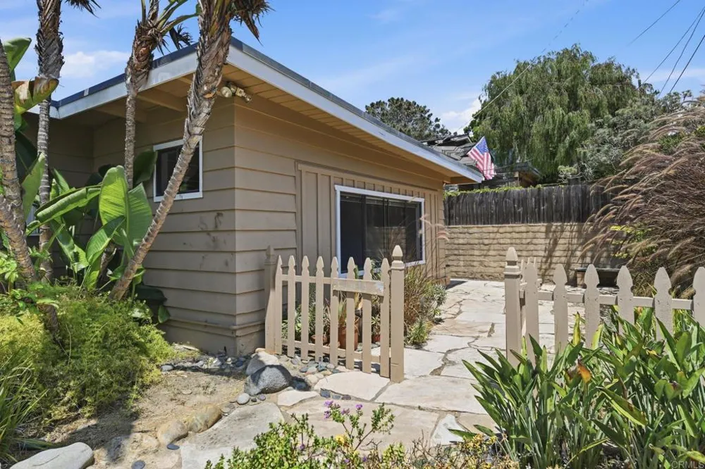 446 15th Street Del Mar, CA 92014