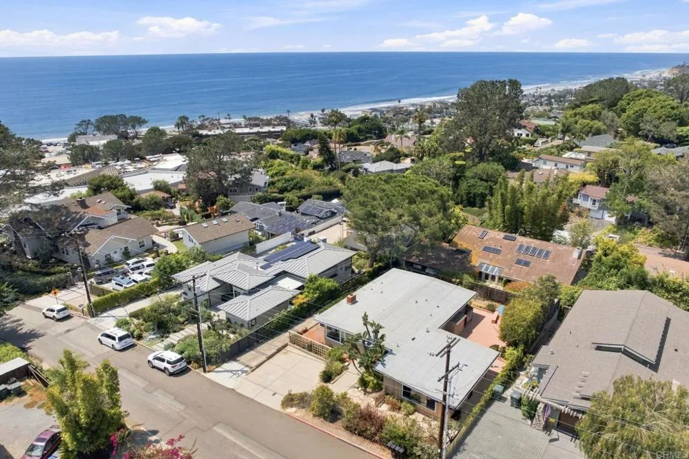 446 15th Street Del Mar, CA 92014