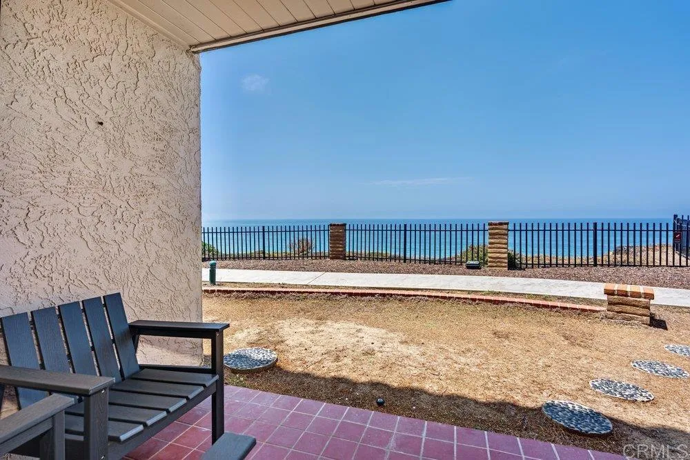 190 Del Mar Shores #7 Solana Beach, CA 92075