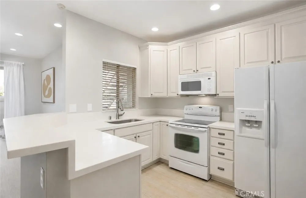 16440 Atherton #26 Fountain Valley, CA 92708