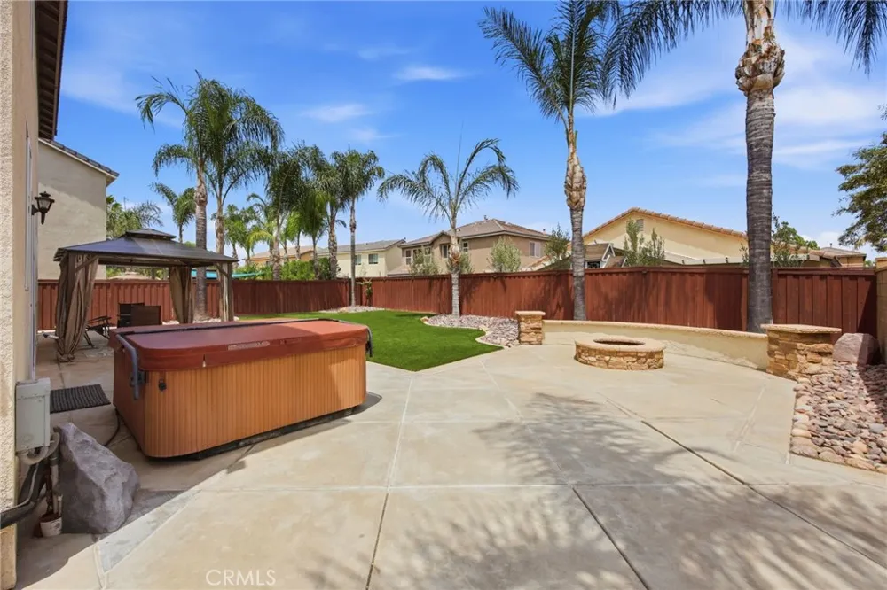 29180 Springshores Menifee, CA 92585