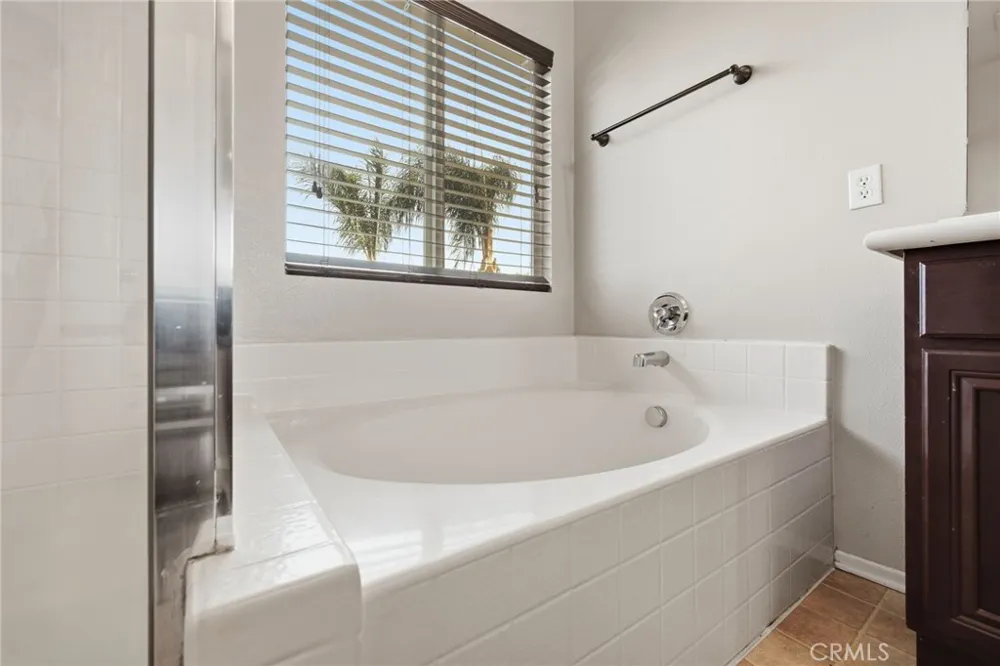 29180 Springshores Menifee, CA 92585