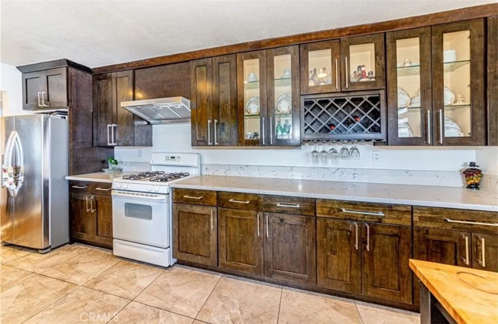 11067 Malone Rancho Cucamonga, CA 91701