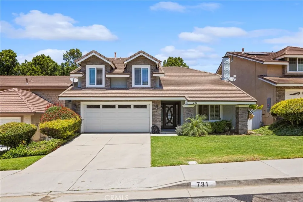 731 Langer Placentia, CA 92870