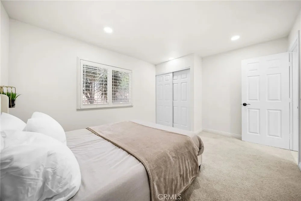 731 Langer Placentia, CA 92870