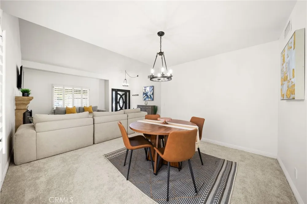 731 Langer Placentia, CA 92870