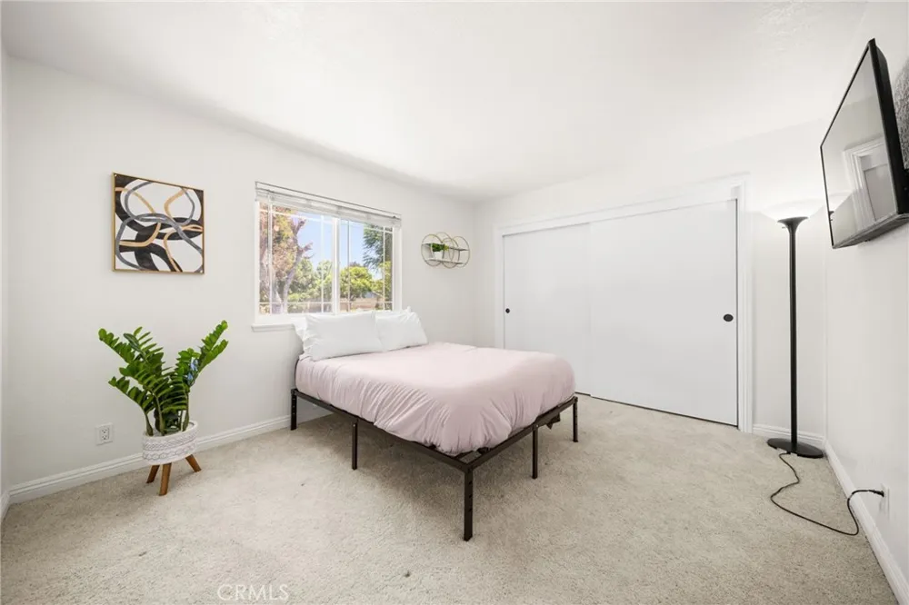 731 Langer Placentia, CA 92870