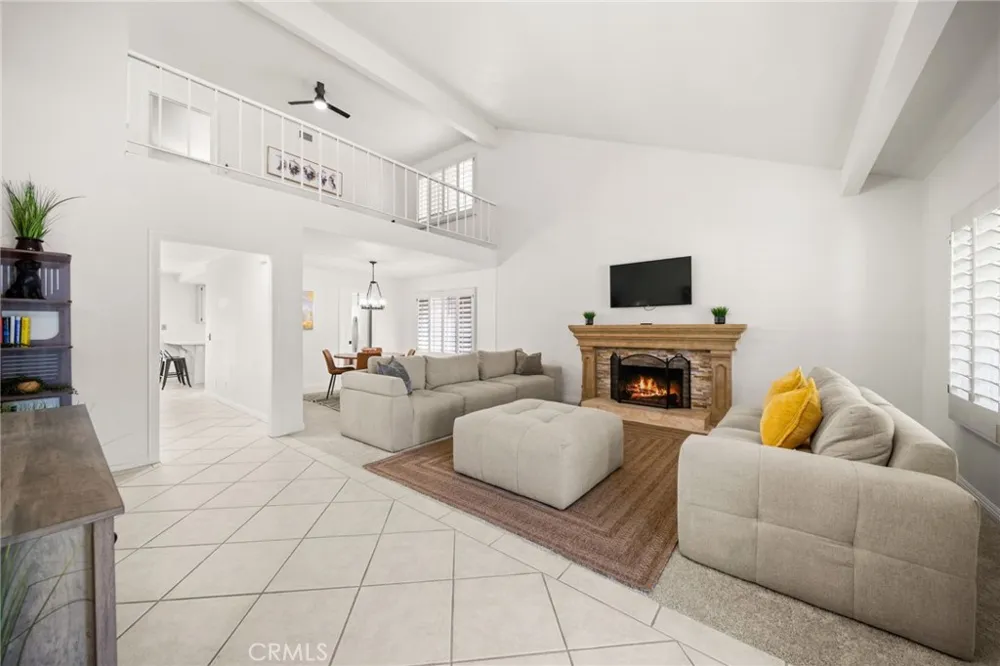 731 Langer Placentia, CA 92870