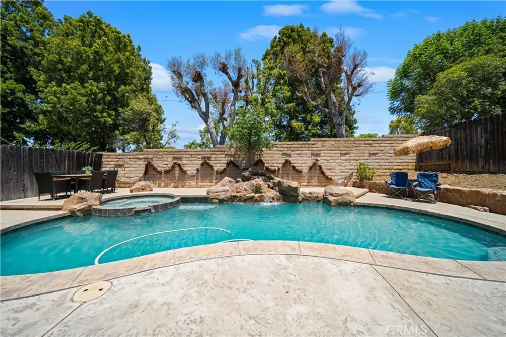 731 Langer Placentia, CA 92870