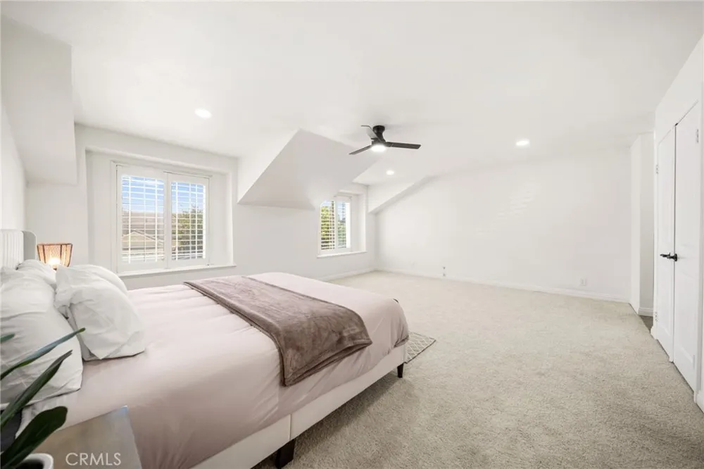 731 Langer Placentia, CA 92870