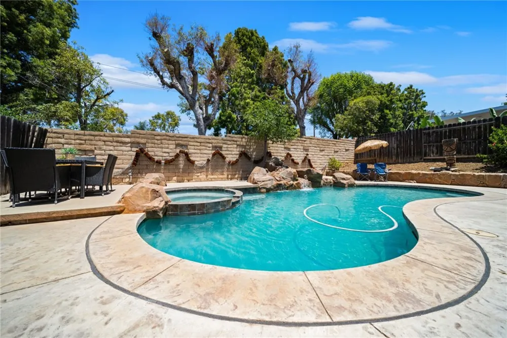 731 Langer Placentia, CA 92870