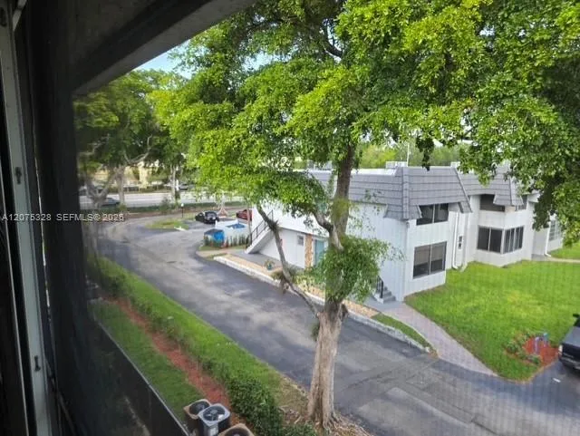 3361 NW 85th Ave #305 Coral Springs, FL 33065