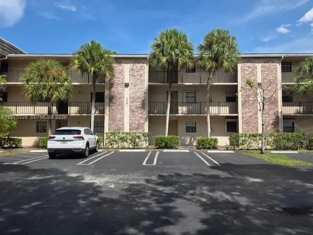 3361 NW 85th Ave #305 Coral Springs, FL 33065
