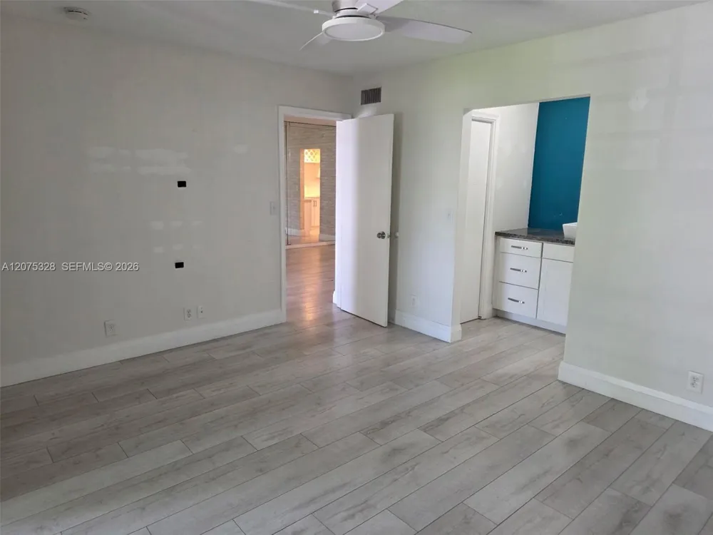 3361 NW 85th Ave #305 Coral Springs, FL 33065