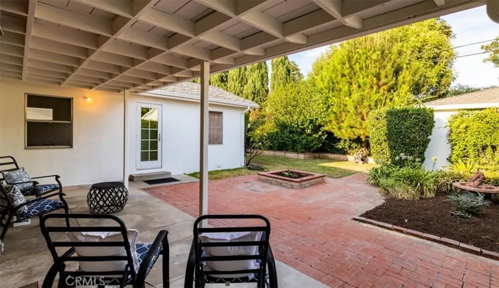 1517 Freeman Street Santa Ana, CA 92706