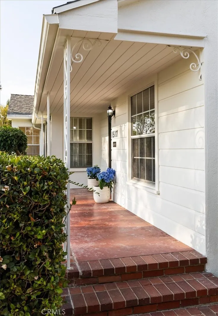 1517 Freeman Street Santa Ana, CA 92706