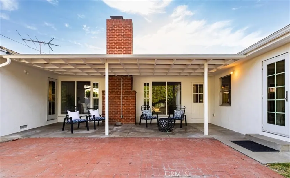 1517 Freeman Street Santa Ana, CA 92706