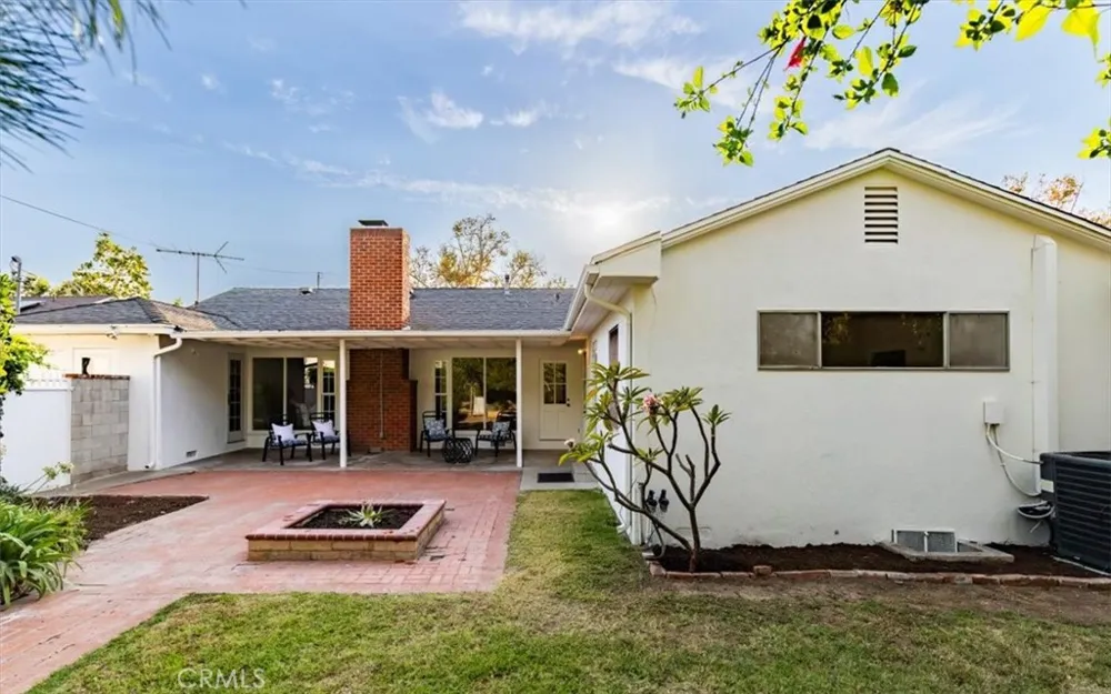 1517 Freeman Street Santa Ana, CA 92706