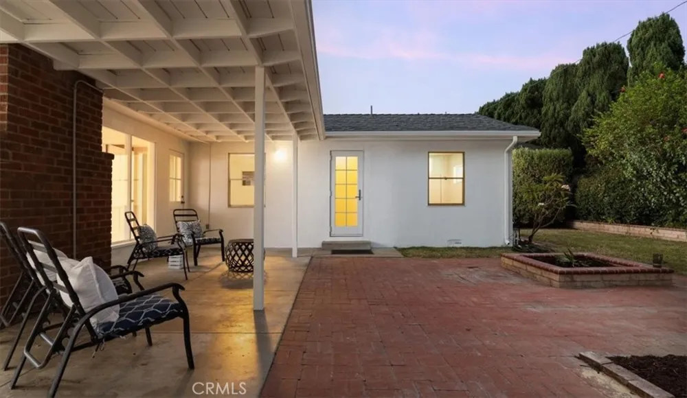 1517 Freeman Street Santa Ana, CA 92706
