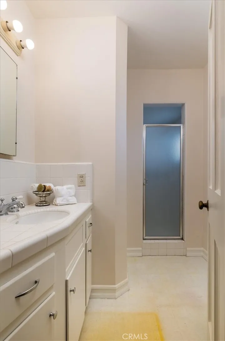 1517 Freeman Street Santa Ana, CA 92706
