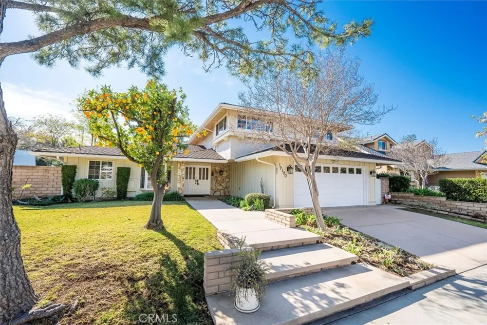 19100 Castlebay Lane Porter Ranch, CA 91326