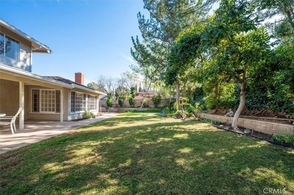 19100 Castlebay Lane Porter Ranch, CA 91326