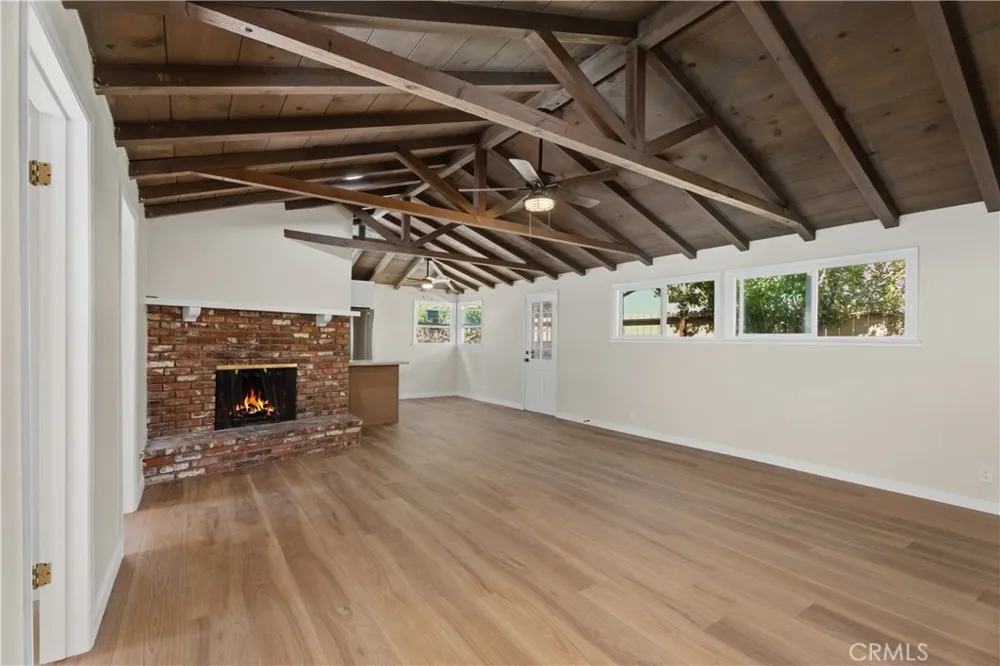 450 W 2nd Tustin, CA 92780