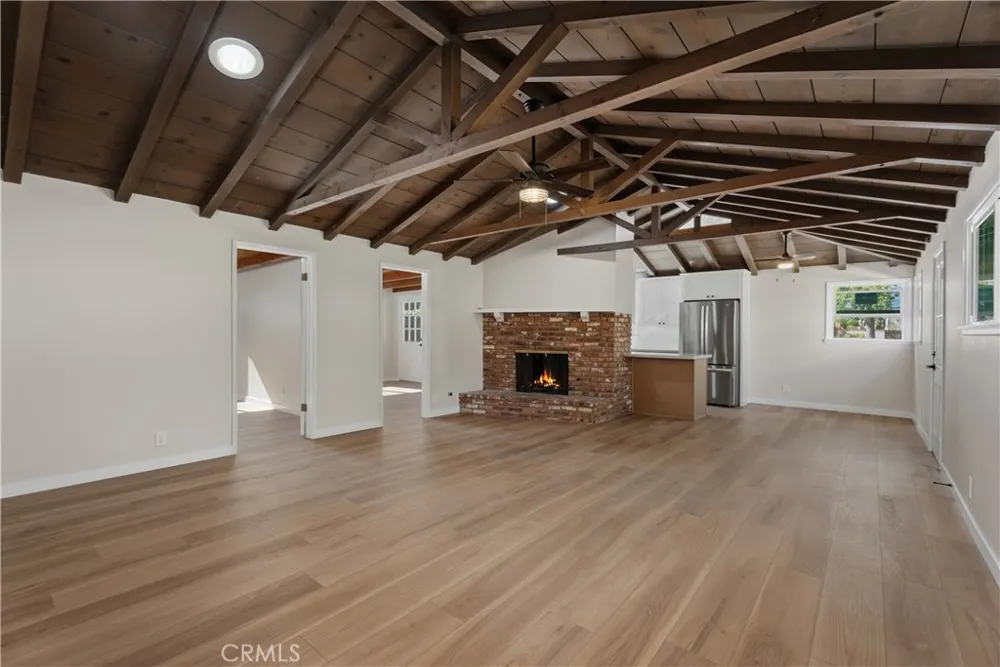 450 W 2nd Tustin, CA 92780