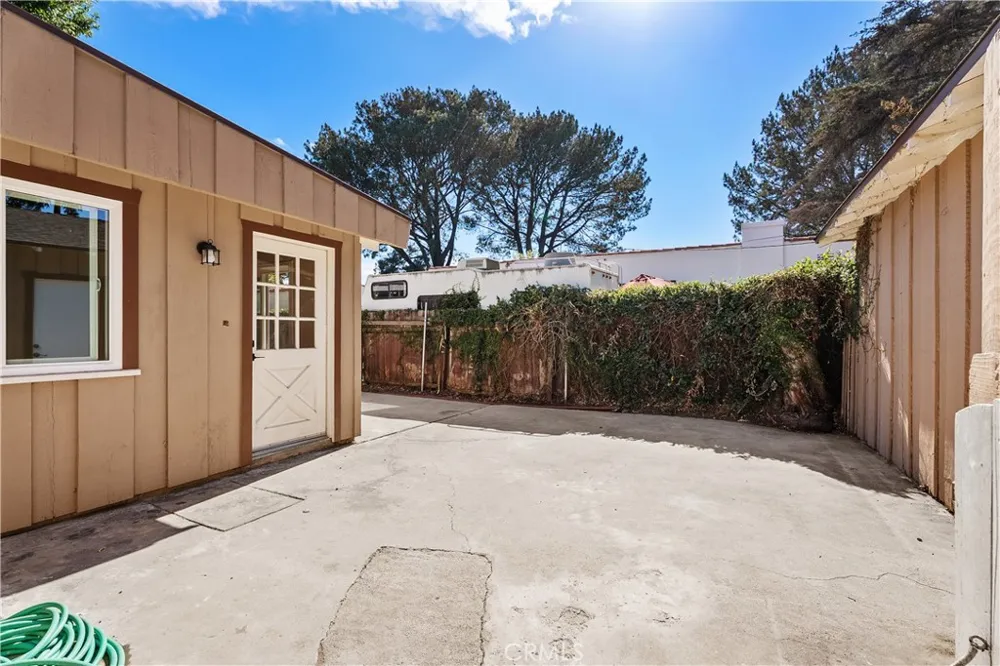 450 W 2nd Tustin, CA 92780