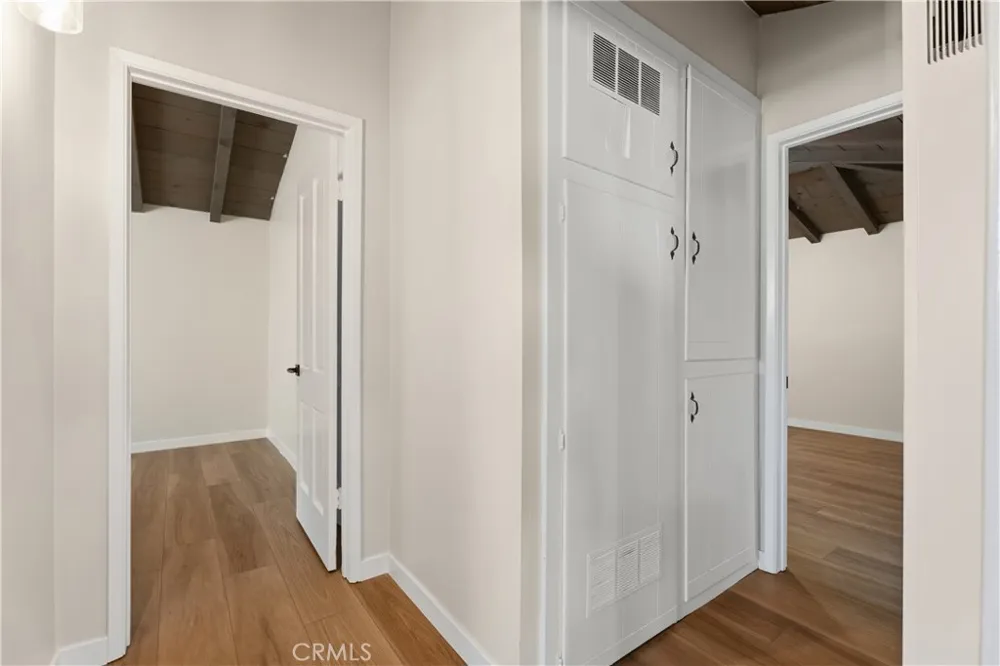450 W 2nd Tustin, CA 92780