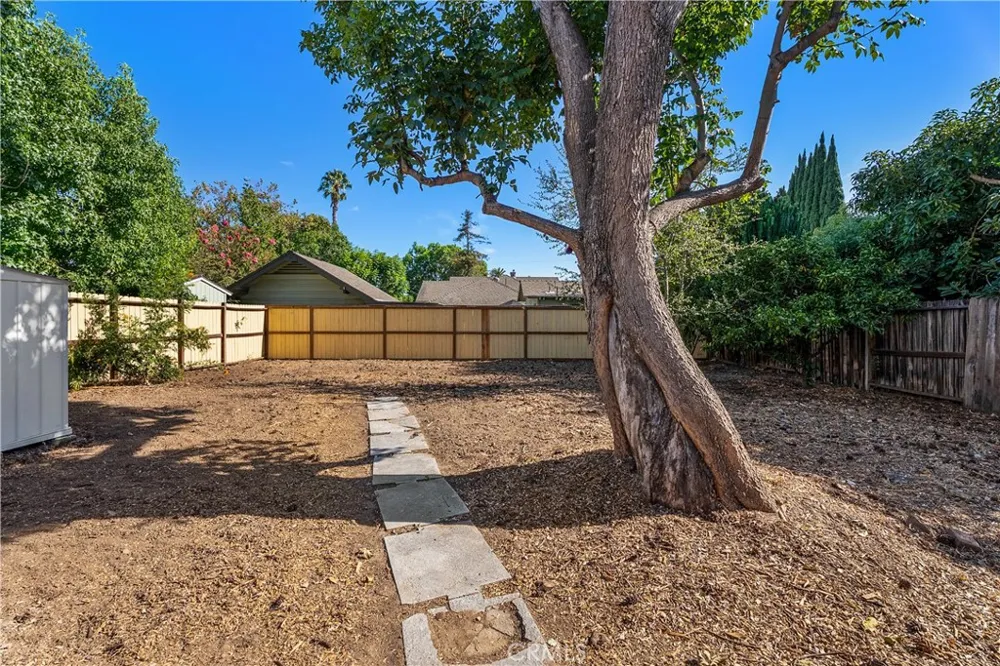 450 W 2nd Tustin, CA 92780