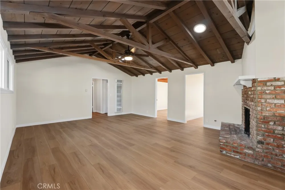 450 W 2nd Tustin, CA 92780