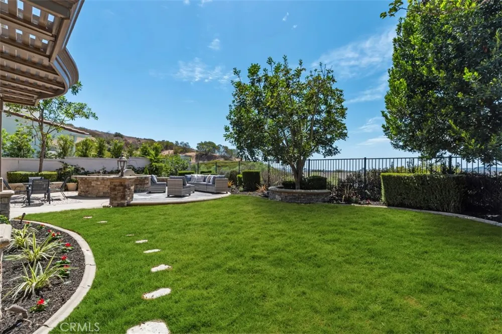 27 Running Brook Coto de Caza, CA 92679