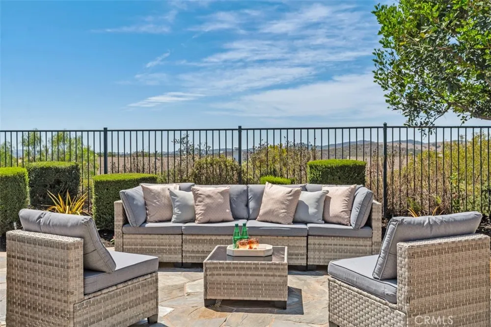 27 Running Brook Coto de Caza, CA 92679