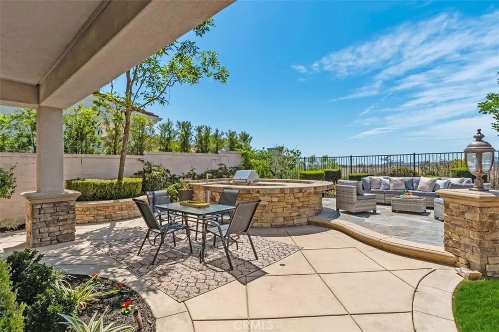 27 Running Brook Coto de Caza, CA 92679