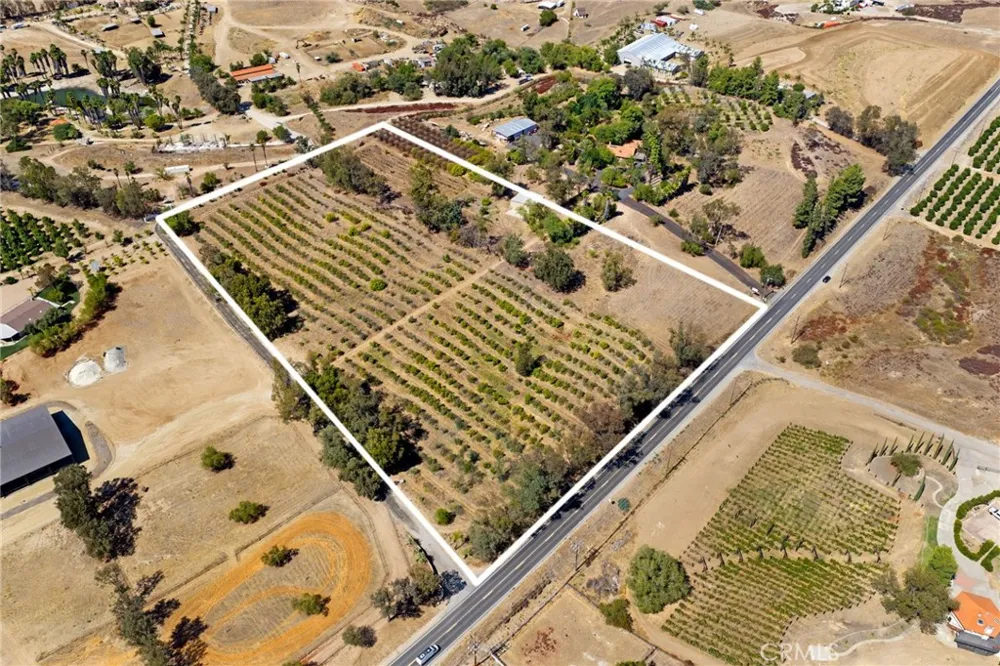 Glenoaks Road Temecula, CA 92592