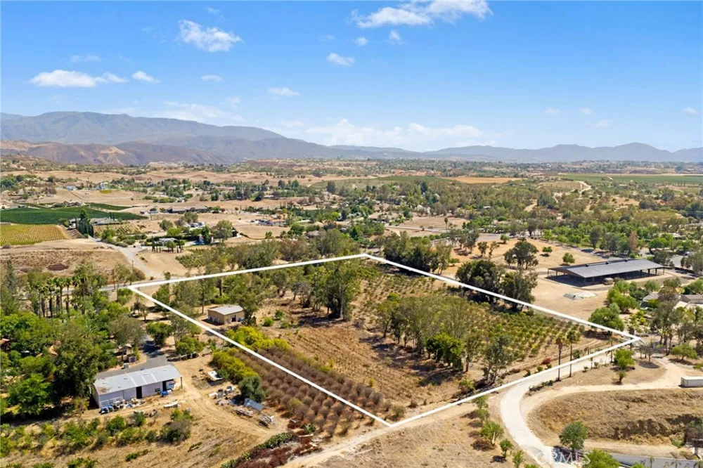 Glenoaks Road Temecula, CA 92592