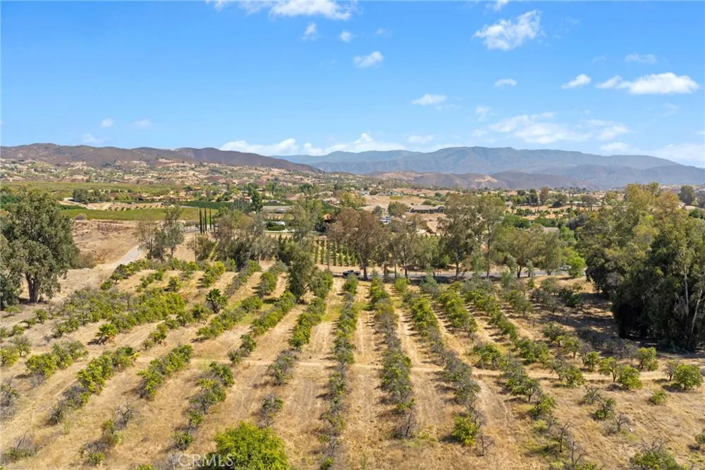 Glenoaks Road Temecula, CA 92592