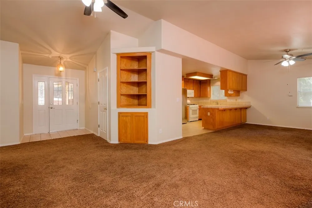 14579 Carnegie Magalia, CA 95954